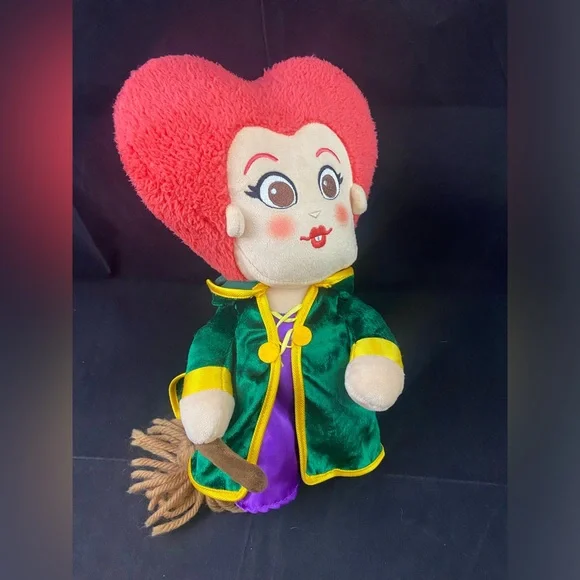 Disney Hocus Pocus WINIFRED SANDERSON On Her Broom 16" Plush Witch Kidrobot